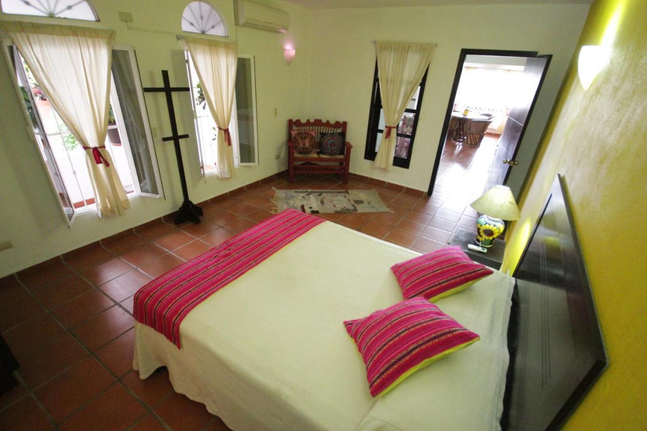 La Iguana Vallarta Lgbt Adults Only - Romantic Zone - Party Clubbing Street Puerto Vallarta Exteriér fotografie