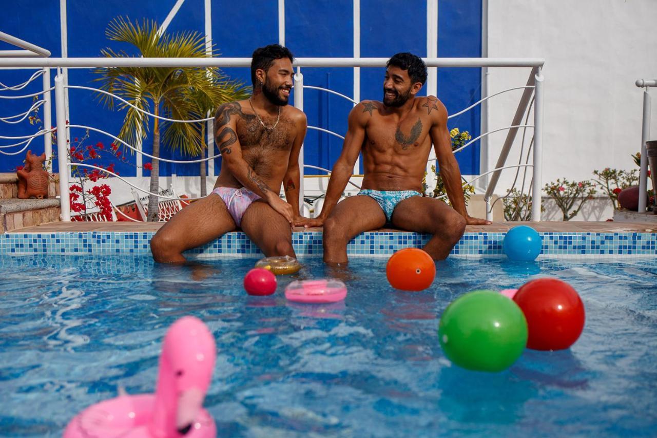 La Iguana Vallarta Lgbt Adults Only - Romantic Zone - Party Clubbing Street Puerto Vallarta Exteriér fotografie