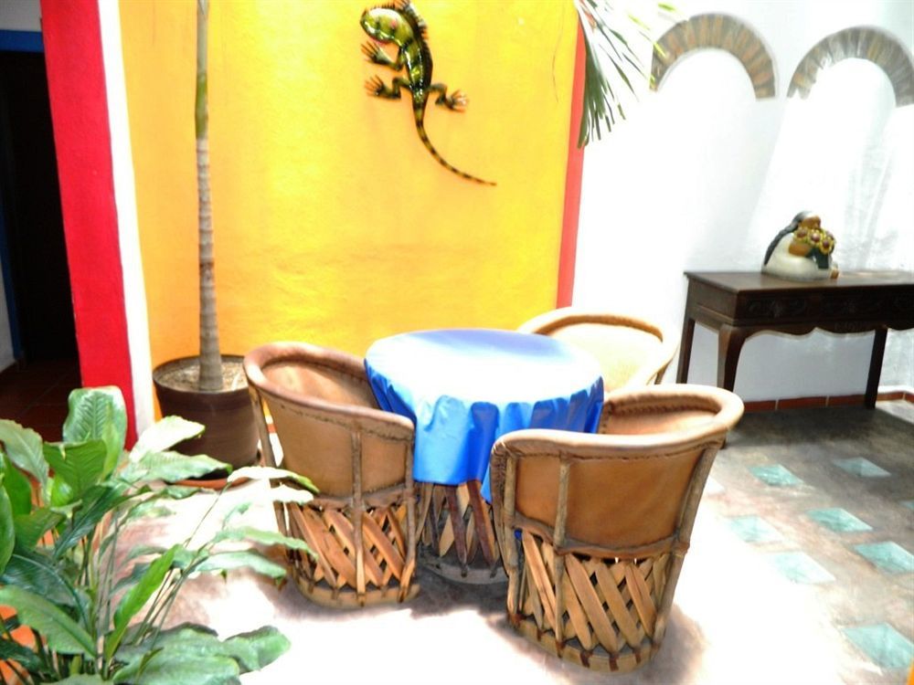 La Iguana Vallarta Lgbt Adults Only - Romantic Zone - Party Clubbing Street Puerto Vallarta Exteriér fotografie